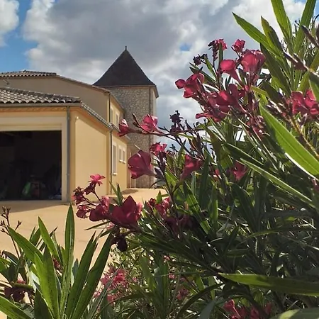 Le Petit Tardonne Bed & Breakfast