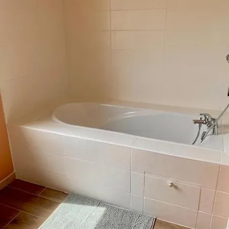 Bed and Breakfast Le Petit Tardonne Monbahus